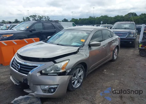 2015 Nissan Altima 2.5/S/Sv/Sl из США, поврежденный, VIN 1N4AL3AP8FC120778